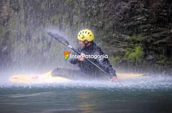 Cascada en Palena - Alto Palena