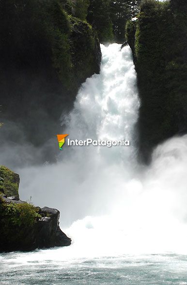 Saltos y cascadas - Panguipulli