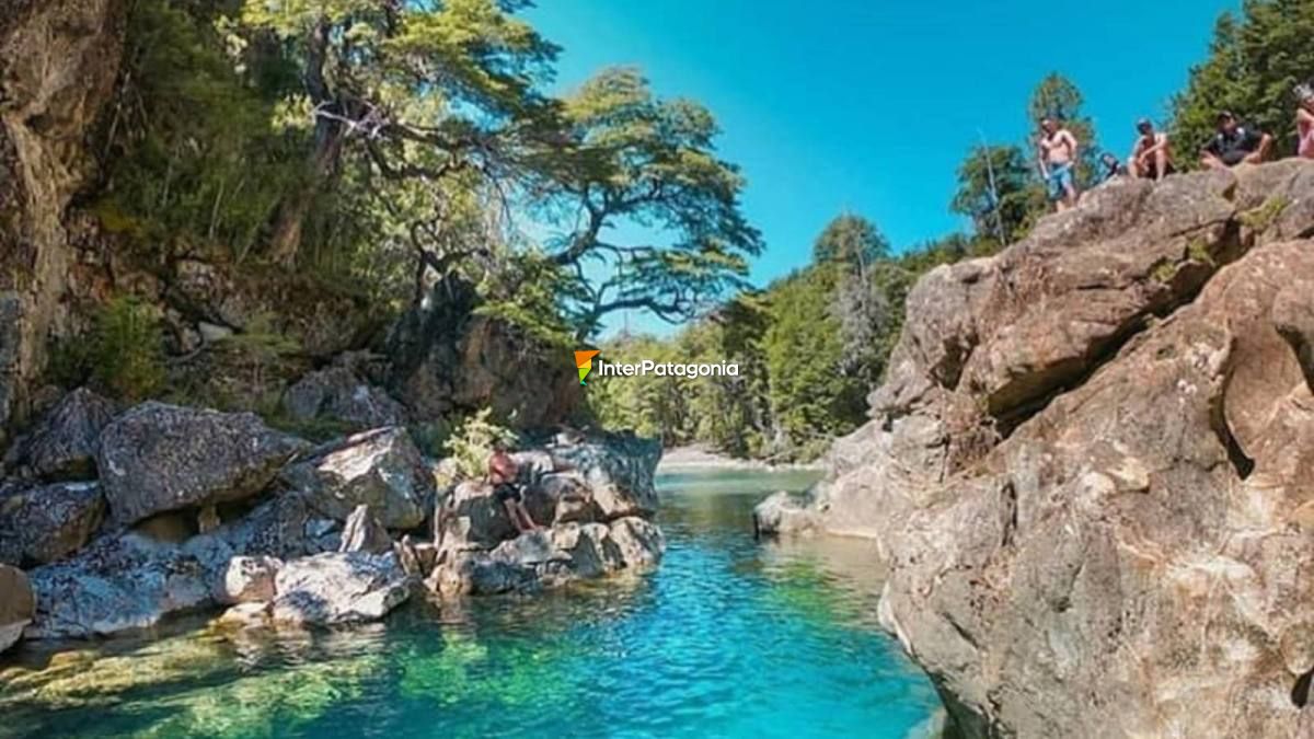 Trekking al Refugio del Cajón del Azul