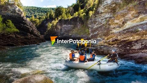 Rafting on the Corcovado River