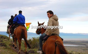 Caballos y algo más en el cerro Frías