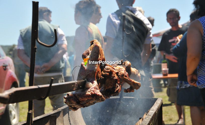 Corderos al palo en horizontal