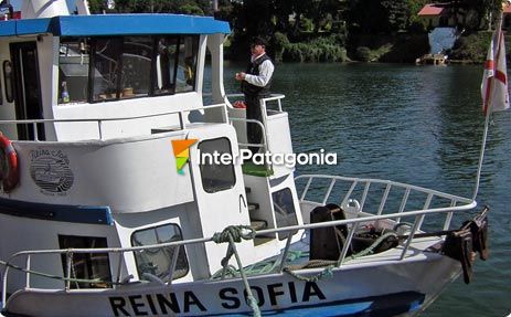 tour catamaran valdivia