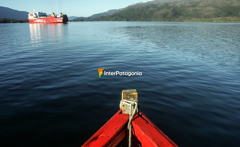 Navegando la Patagonia insular