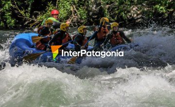 Un clásico del rafting: el río Trancura