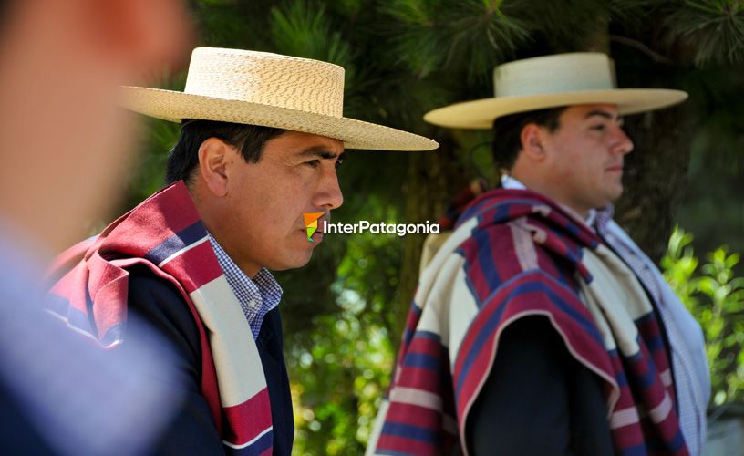 Los atavíos de los hombres de rodeo o huasos