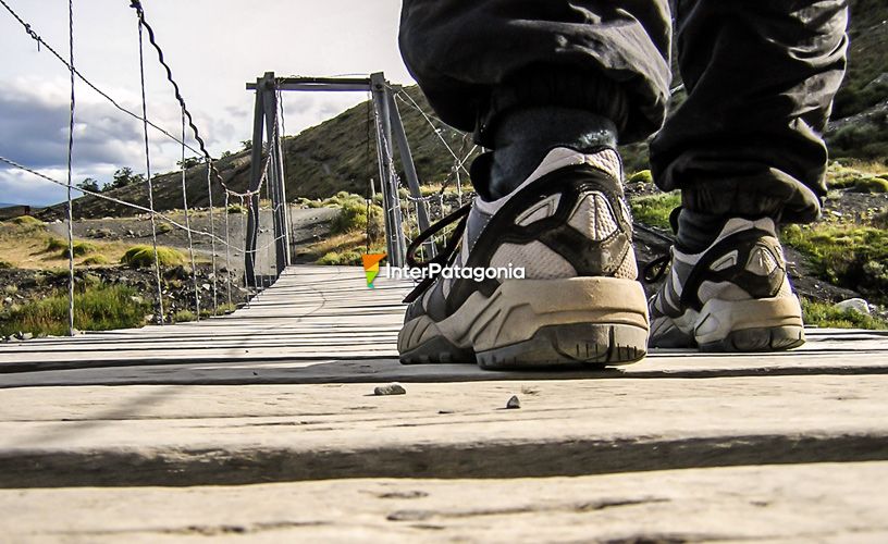 Hanging footbridges over creeks