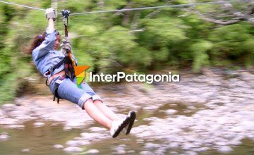 Parque de canopy en las afueras de Pucón