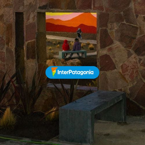 Niños en la plaza