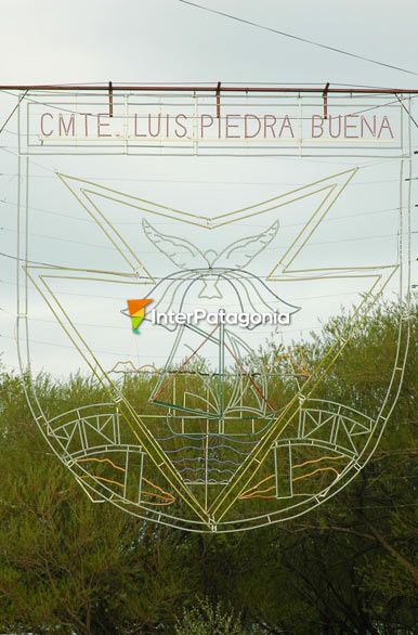 Escudo de la ciudad - Cte. Luis Piedra Buena