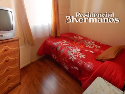 Hostels Tres Hermanos