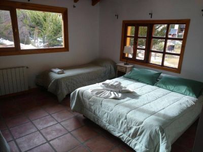 Lodging at Mount Catedral Refugio Base 41