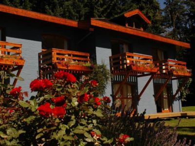 2-star Hostelries Marinas Puerto Traful