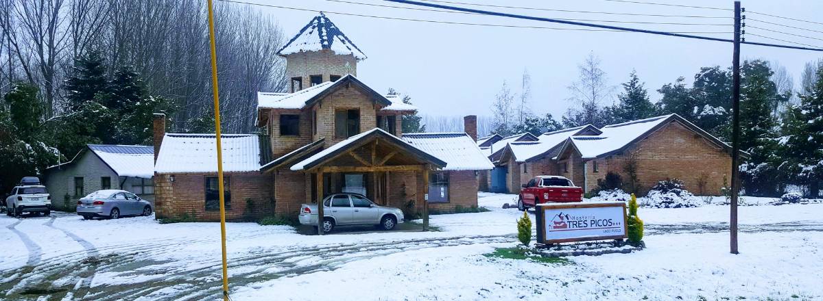 Hostelries Tres Picos