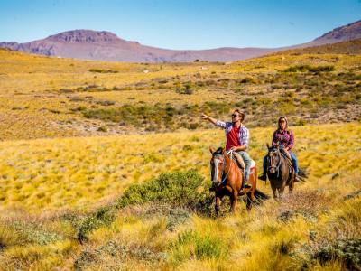 Cabalgatas Quetrihue Viajes y Turismo