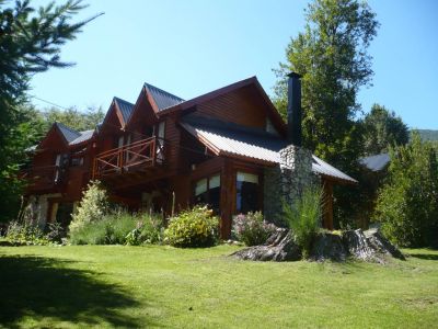 3-star Cabins Colibrí