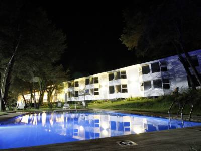 Hoteles  Robledal