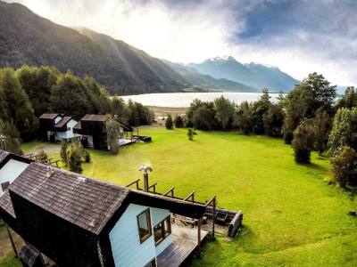 Cabins Yelcho en la Patagonia