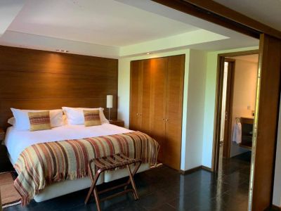 4-star hotels Playa Grande Suites