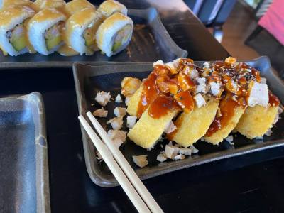 Sushi Bar / Cocina Japonesa Gohan Sushi & Shrimps