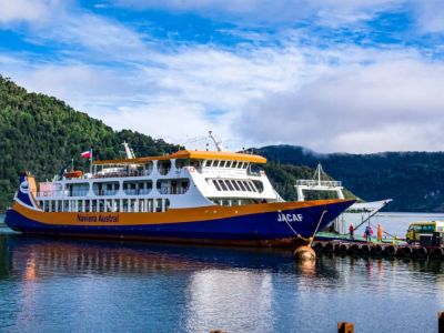 Sea Transportation Naviera Austral