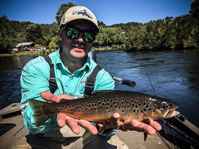 Salidas de Pesca Wild River Chile fly fishing lodge & cabines