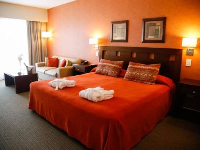 4-star hotels Howard Johnson Trenque Lauquen