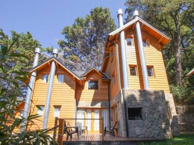Apart Hoteles 3 estrellas Serena Casas de Montaña by Visionnaire