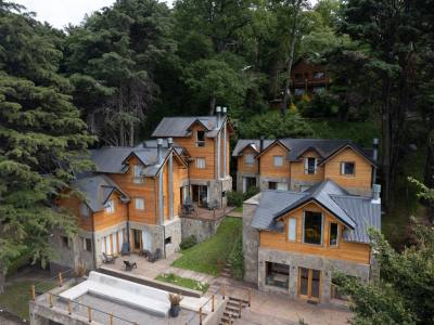 Serena Casas de Montaña by Visionnaire
