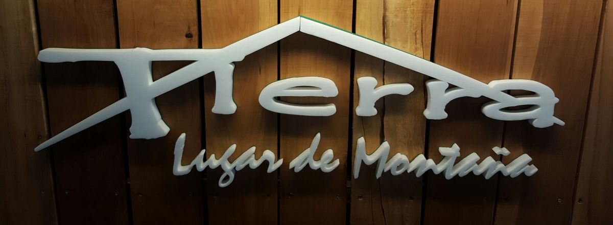 Ski equipment rental Tierra