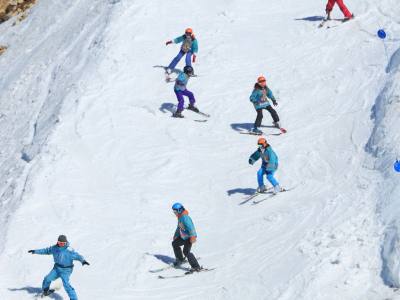 Escuela de esqui y snowboard Escuela Xtreme