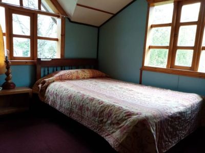Boarding-houses Isabel