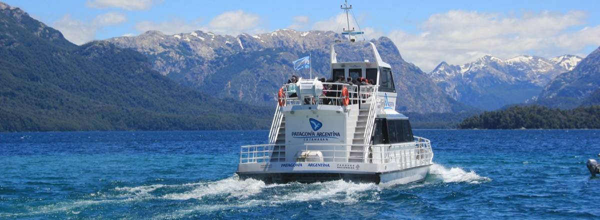 Lake Outings Catamaran Patagonia Argentina