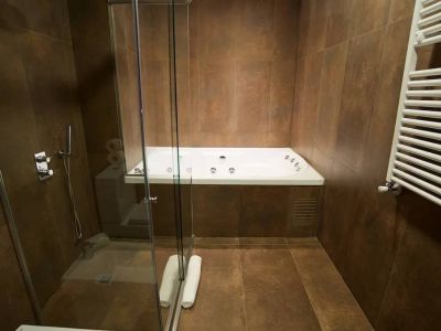 3-star hotels Grand Hotel Caviahue