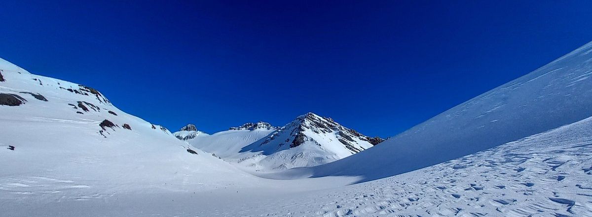 Ascensiones/Trekking Huella Andina Expeditions
