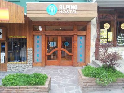 Hostels Alpino