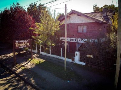 Albergues/Hostels Unelen