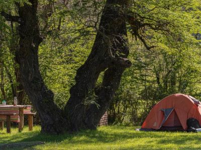 Recitar Barcelona Hermana Camping La Cascada en El Bolsón, Patagonia argentina