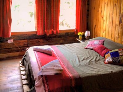 Accommodation in Lago Meliquina (36,3 Km. from San Martín de los Andes) Korrontea