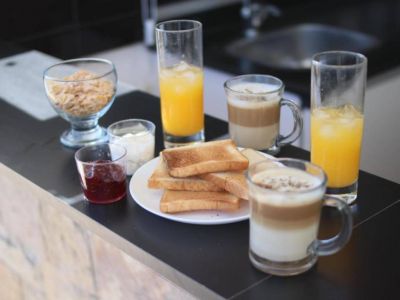 Hostelries Limay