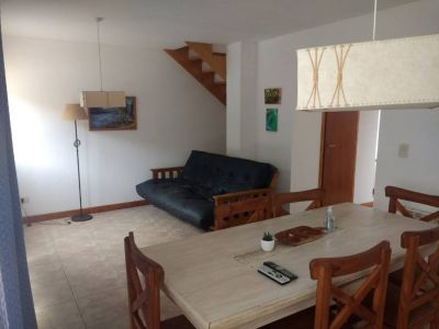 Private Houses for temporary rental (National Urban Leasing Law Nbr. 23,091) Hermoso Departamento Centrico