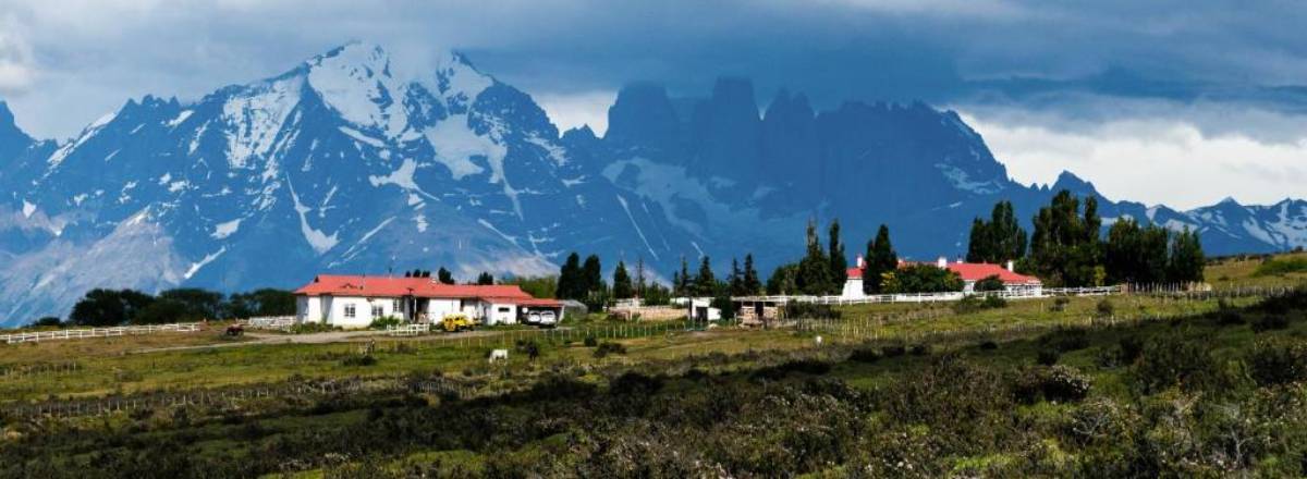 Alojamiento en el Parque Nacional Torres del Paine Estancia Cerro Guido