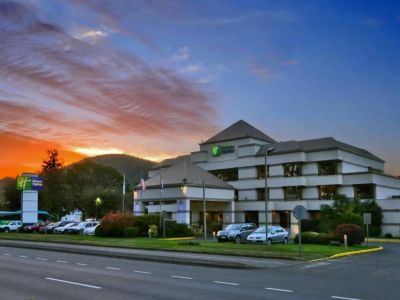 4-star hotels Holiday Inn Express