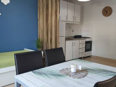 Bungalows / Short Term Apartment Rentals Departamentos Lola Mora