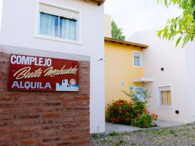 Bungalows / Short Term Apartment Rentals Dúplex Buta Mahuida