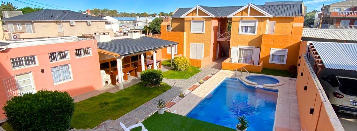 Bungalows / Short Term Apartment Rentals SKY 2 Departamentos 