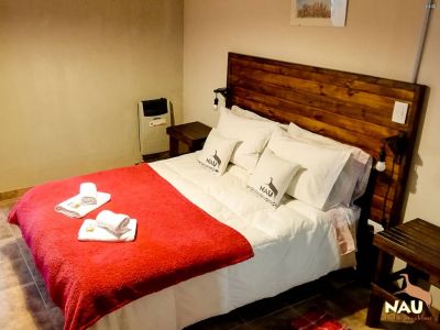 2-star Hostelries Nau