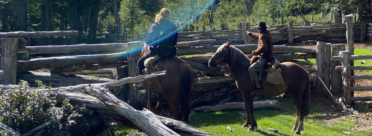 Horseback Riding Trips Patagonia Adentro Cabalgatas