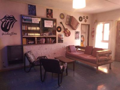 Albergues/Hostels La Casita Naranja