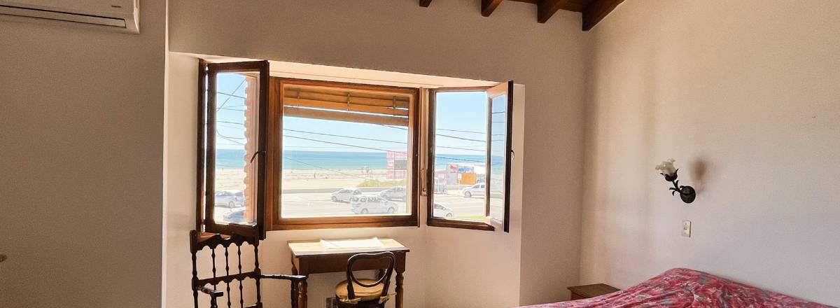 Short Term Apartment Rentals Chalet y el Mar